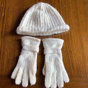 Banana Republic hat and glove set
